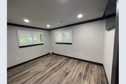 408 Wilson Road, Conroe, TX 77301 - Photo 19