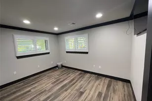 408 Wilson Rd, Conroe, TX 77301 - Photo 19