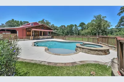 12125 Willis Waukegan Road, Conroe, TX 77303 - Photo 17
