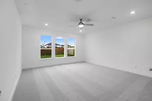 2124 Lila Sky Ln, Friendswood, TX 77546 - Photo 9