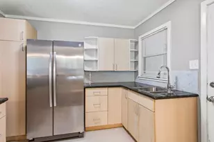 1929 Magnolia Dr, La Marque, TX 77568 - Photo 7