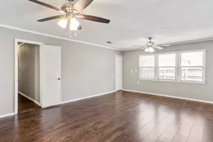 1929 Magnolia Dr, La Marque, TX 77568 - Photo 25