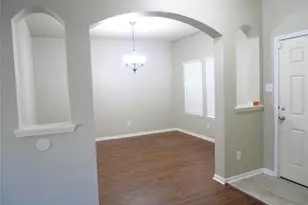 1739 Nichole Woods Dr, Houston, TX 77047 - Photo 9