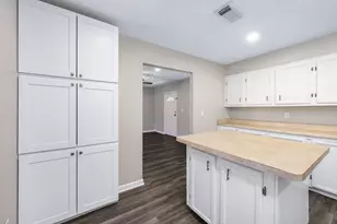 17354 Western Hill Dr, Conroe, TX 77302 - Photo 21