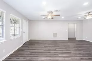 17354 Western Hill Dr, Conroe, TX 77302 - Photo 11