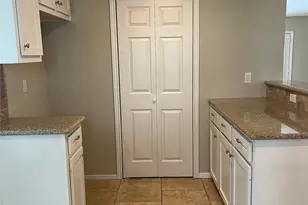 12314 Meadow Hollow Dr, Meadows Place, TX 77477 - Photo 17