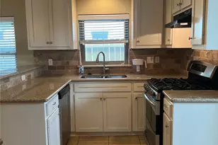12314 Meadow Hollow Dr, Meadows Place, TX 77477 - Photo 15