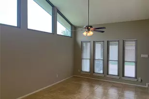 12314 Meadow Hollow Dr, Meadows Place, TX 77477 - Photo 23
