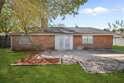 8606 Parkhill Forest Drive, Houston, TX 77088 - Photo 5