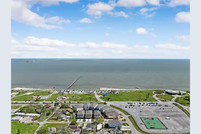 219 Spencer Landing E, La Porte, TX 77571 - Photo 37