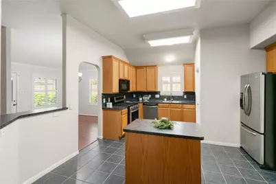 219 Spencer Landing E, La Porte, TX 77571 - Photo 19