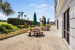 6102 Seawall Blvd, Galveston, TX 77551 - Photo 31