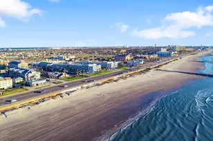 6102 Seawall Blvd, Galveston, TX 77551 - Photo 45