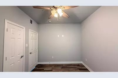 7823 Gladstone Street #B2, Houston, TX 77051 - Photo 9