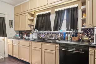 200 S Cherry St, Tomball, TX 77375 - Photo 11