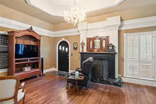 200 S Cherry St, Tomball, TX 77375 - Photo 7