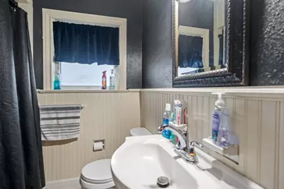 200 S Cherry Street S, Tomball, TX 77375 - Photo 19