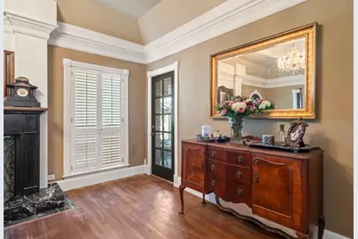 200 S Cherry Street S, Tomball, TX 77375 - Photo 9