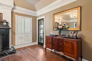 200 S Cherry Street S, Tomball, TX 77375 - Photo 9