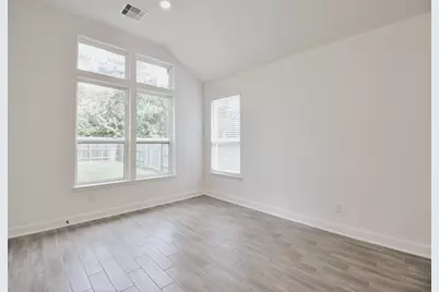 13207 Westmont Heights Lane, Houston, TX 77044 - Photo 17