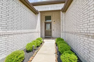 13207 Westmont Heights Ln, Houston, TX 77044 - Photo 3