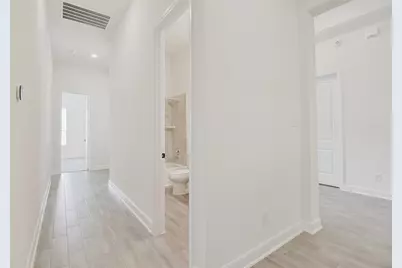 13207 Westmont Heights Lane, Houston, TX 77044 - Photo 27