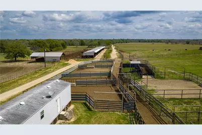 1119 Wolters Road, Schulenburg, TX 78956 - Photo 25