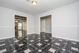 4811 Shatner Dr, Houston, TX 77066 - Photo 3