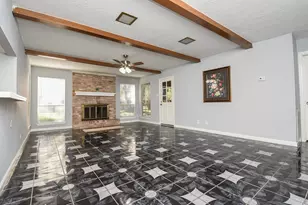 4811 Shatner Dr, Houston, TX 77066 - Photo 5