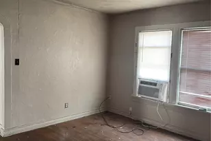 2213 Wheeler St, Houston, TX 77004 - Photo 9