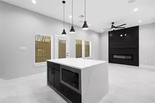 825 Paul Quinn St, Houston, TX 77091 - Photo 5