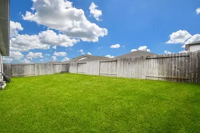 7723 Golden Rubia Lane, Rosharon, TX 77583 - Photo 31