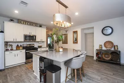 7723 Golden Rubia Lane, Rosharon, TX 77583 - Photo 5