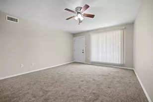 9616 Long Point Rd, Houston, TX 77055 - Photo 3