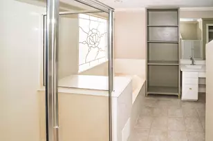 2201 Bartlett St, Houston, TX 77098 - Photo 15