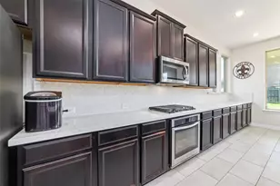 9410 Isabel Bay Ln, Cypress, TX 77433 - Photo 17