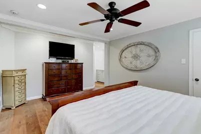 1618 Hillendahl Boulevard, Houston, TX 77055 - Photo 17