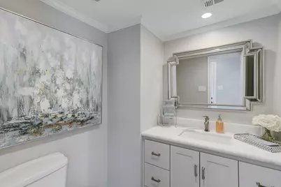 1618 Hillendahl Boulevard, Houston, TX 77055 - Photo 11