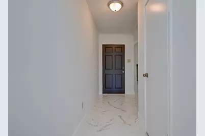 16015 Surrey Woods Drive, Friendswood, TX 77546 - Photo 11