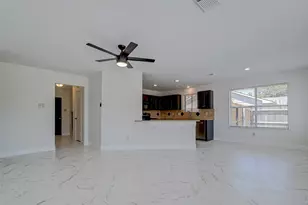 16015 Surrey Woods Dr, Friendswood, TX 77546 - Photo 19