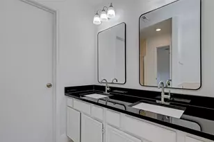 16015 Surrey Woods Dr, Friendswood, TX 77546 - Photo 35