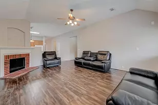 11834 Leaf Oak Dr, Houston, TX 77065 - Photo 7