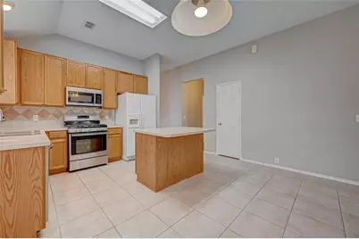 11834 Leaf Oak Drive, Houston, TX 77065 - Photo 9