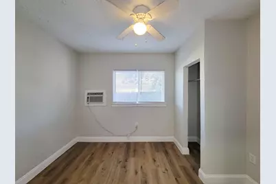 711 Avenue A #2, La Marque, TX 77568 - Photo 17