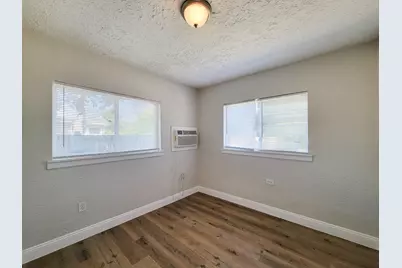 711 Avenue A #2, La Marque, TX 77568 - Photo 13