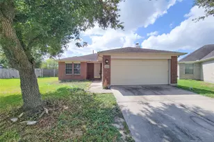 6411 Majesty, Houston, TX 77085 - Photo 3