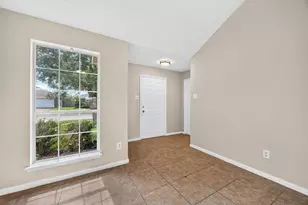13706 Audra Ln, Houston, TX 77083 - Photo 5