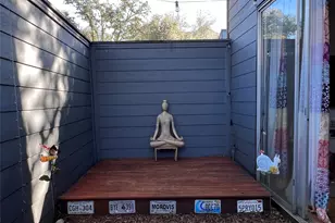 2100 Commonwealth St, Houston, TX 77006 - Photo 25