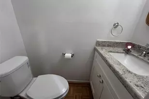 2100 Commonwealth St, Houston, TX 77006 - Photo 23