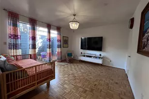 2100 Commonwealth St, Houston, TX 77006 - Photo 5